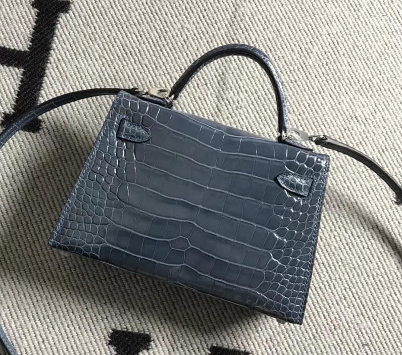 Hermès（爱马仕）mini 迷你凯莉 风暴蓝 美洲鳄鱼方块 银扣 2代