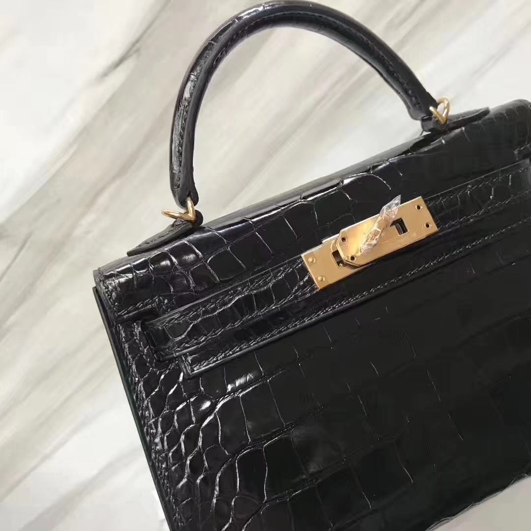 Hermès(爱马仕)Minikelly ll Alligator shiny 亮面鳄鱼 ck89 黑色 noir 金扣 现货-拉尔森鳄鱼皮具定制 - 爱马仕包包官网 Hermès(爱马仕)Minikelly ll Alligator shiny 亮面鳄鱼 ck89 黑色 noir 金扣 现货