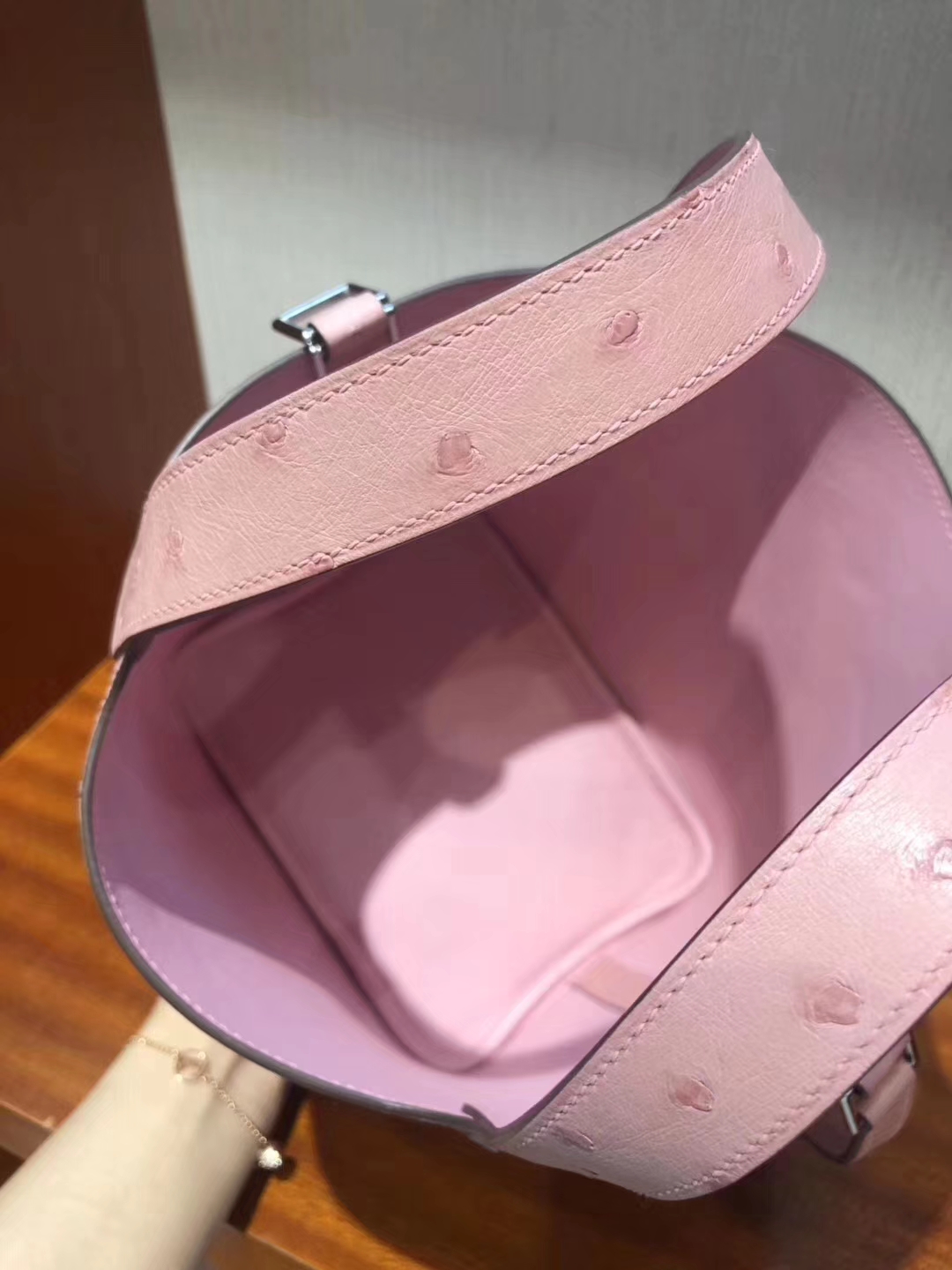 Hermès（爱马仕）Picotin Ostrich kk鸵鸟 1Ｑ 奶昔粉 rose confetti 银扣 18cm 现货