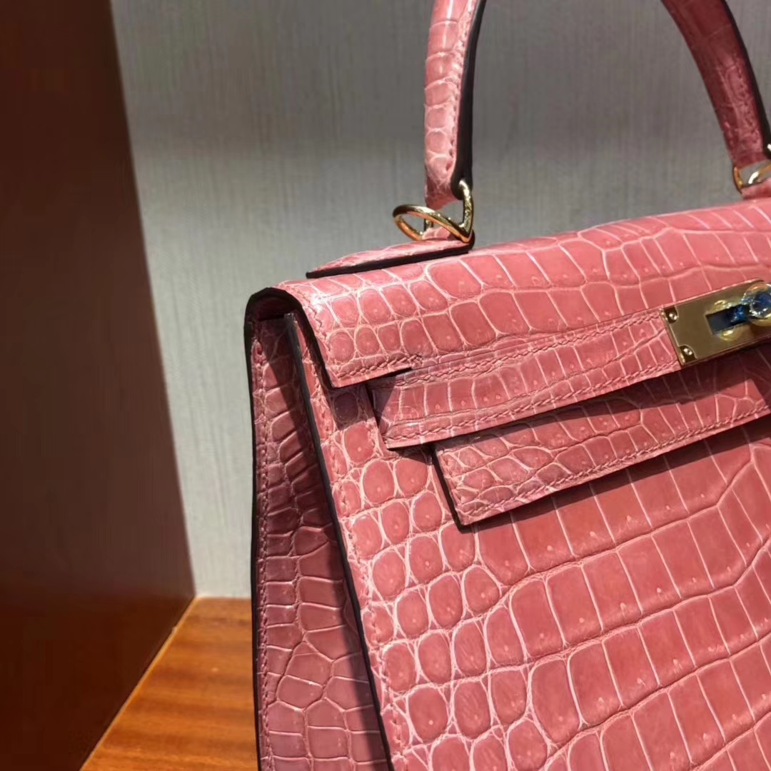Hermès（爱马仕）Kelly凯莉包 龙虾粉 亮面框框美洲鳄 顶级工艺 蜡线全手工 金扣 28cm