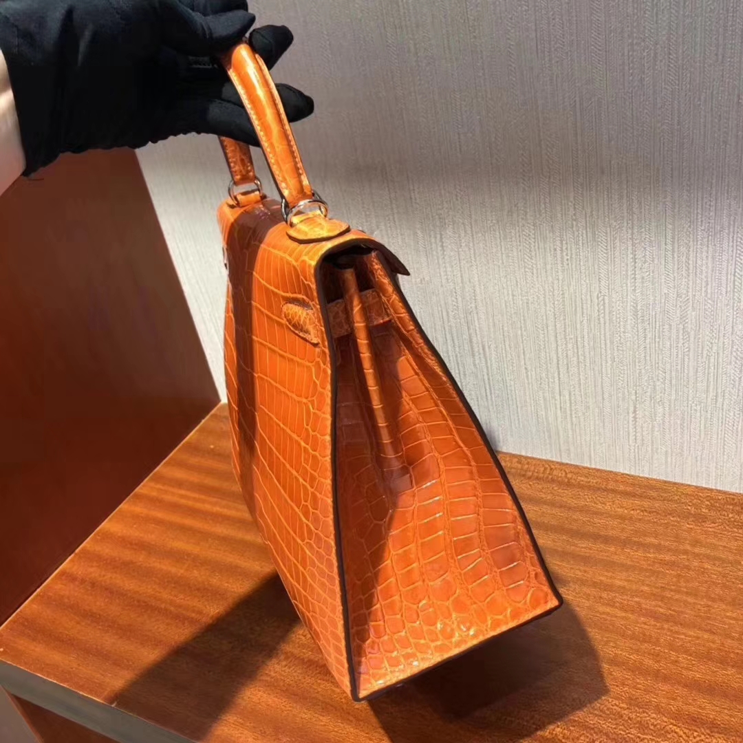 Hermès（爱马仕）Kelly凯莉包 亮面框框美洲鳄 橙色 顶级工艺 蜡线全手工 金扣 28cm