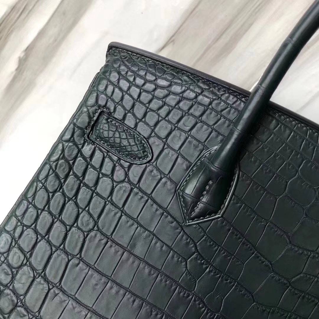 Hermès（爱马仕）Birkin铂金包 雾面两点尼罗鳄 1T泰坦绿 顶级工艺 蜡线全手工 银扣 30cm