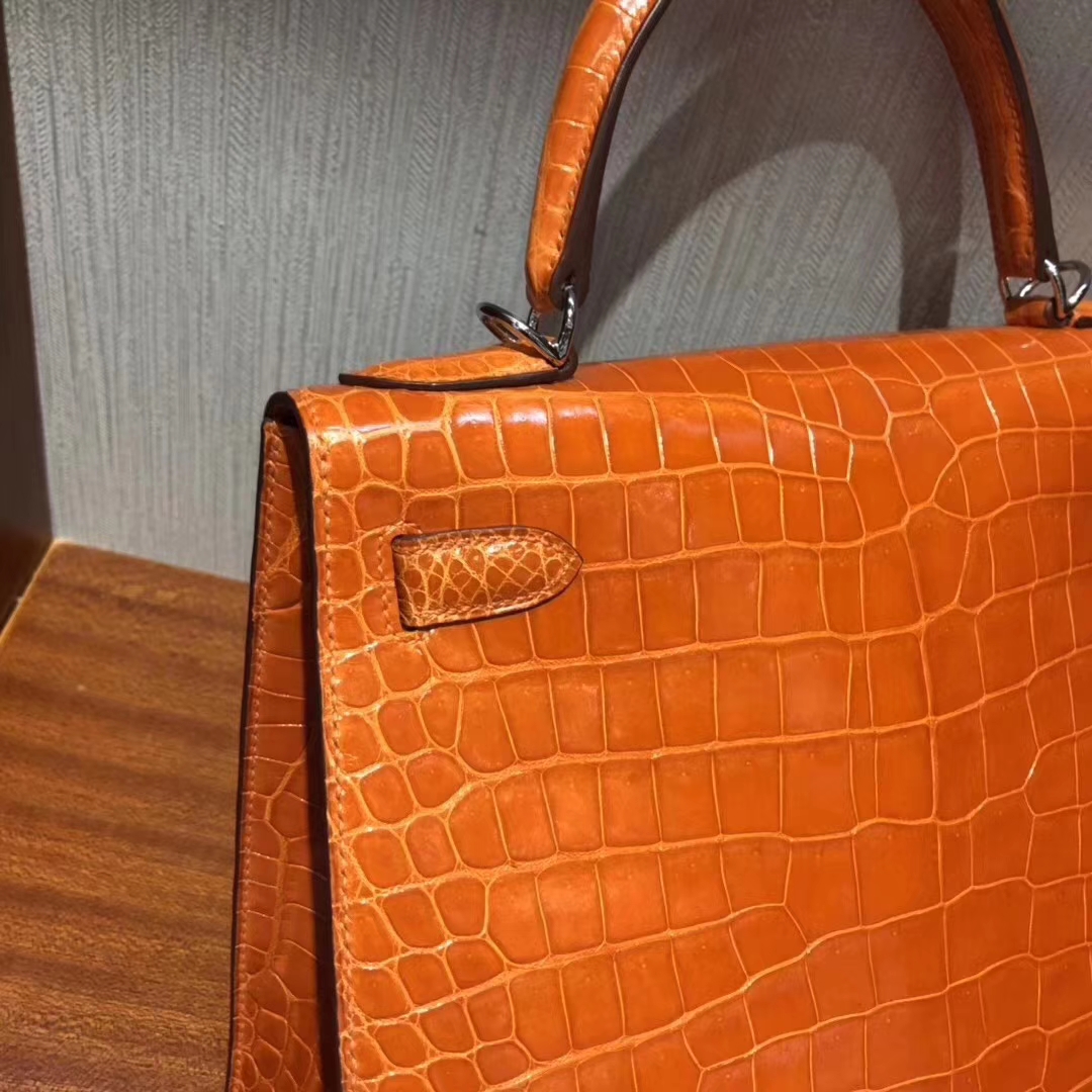 Hermès（爱马仕）Kelly凯莉包 亮面框框美洲鳄 橙色 顶级工艺 蜡线全手工 金扣 28cm