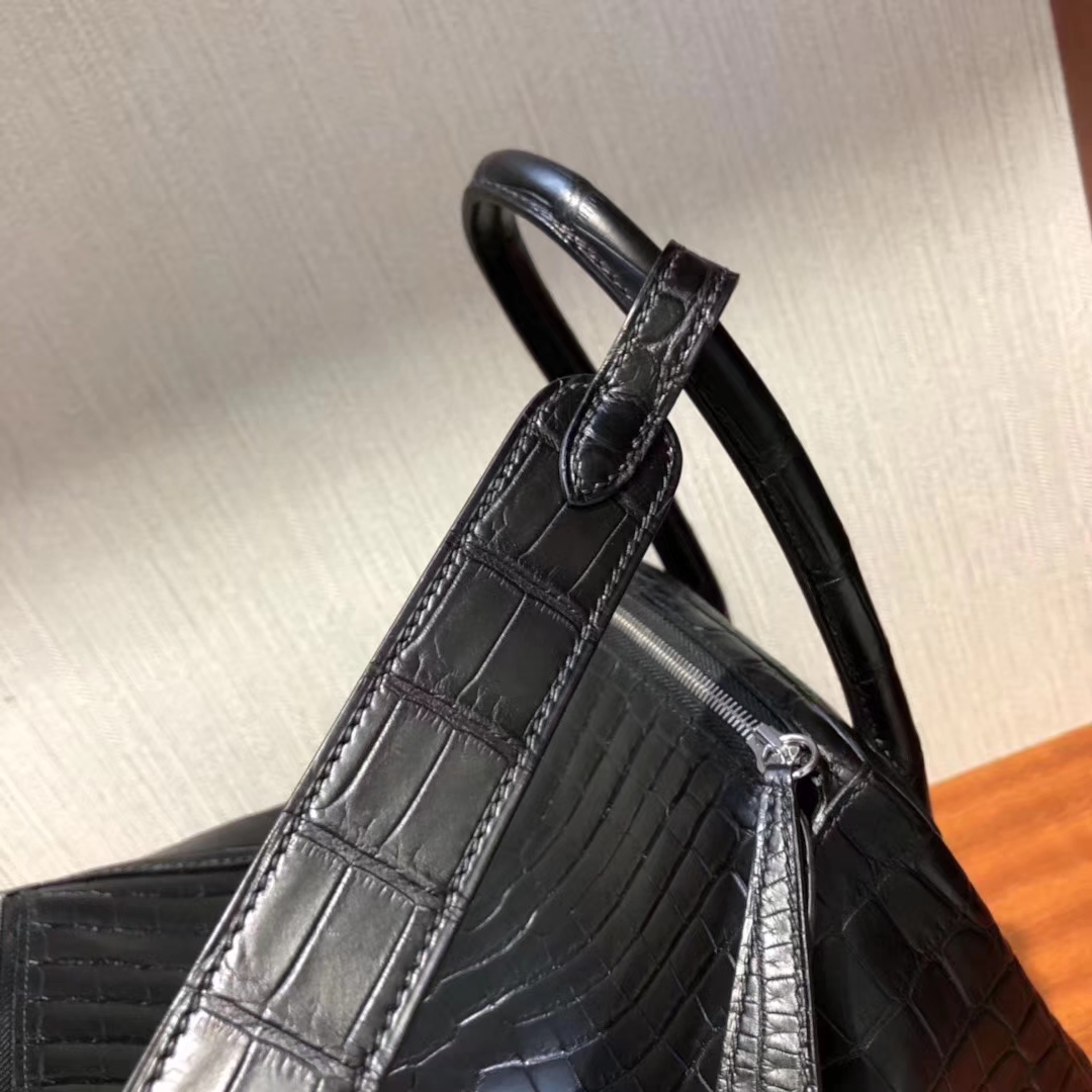 Hermès（爱马仕）Lindy 雾面两点尼罗鳄 ck89黑色 顶级工艺 蜡线全手工 银扣 26cm