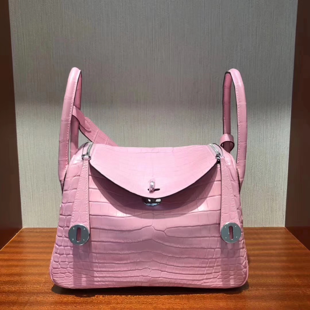 Hermès（爱马仕）Lindy 雾面两点尼罗鳄 5P樱花粉 顶级工艺 蜡线全手工 金扣 26cm