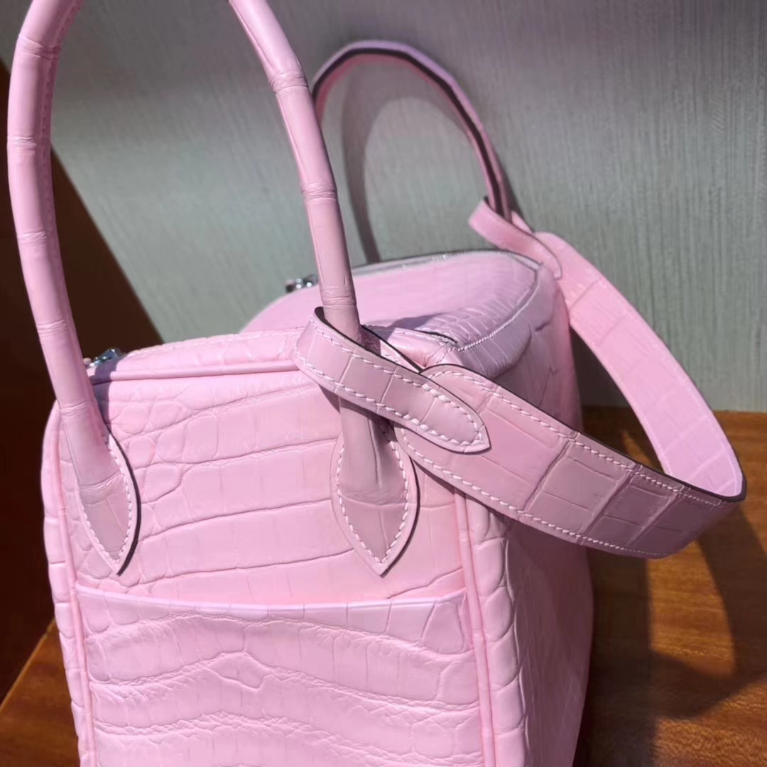 Hermès（爱马仕）Lindy 雾面两点尼罗鳄 5P樱花粉 顶级工艺 蜡线全手工 金扣 26cm