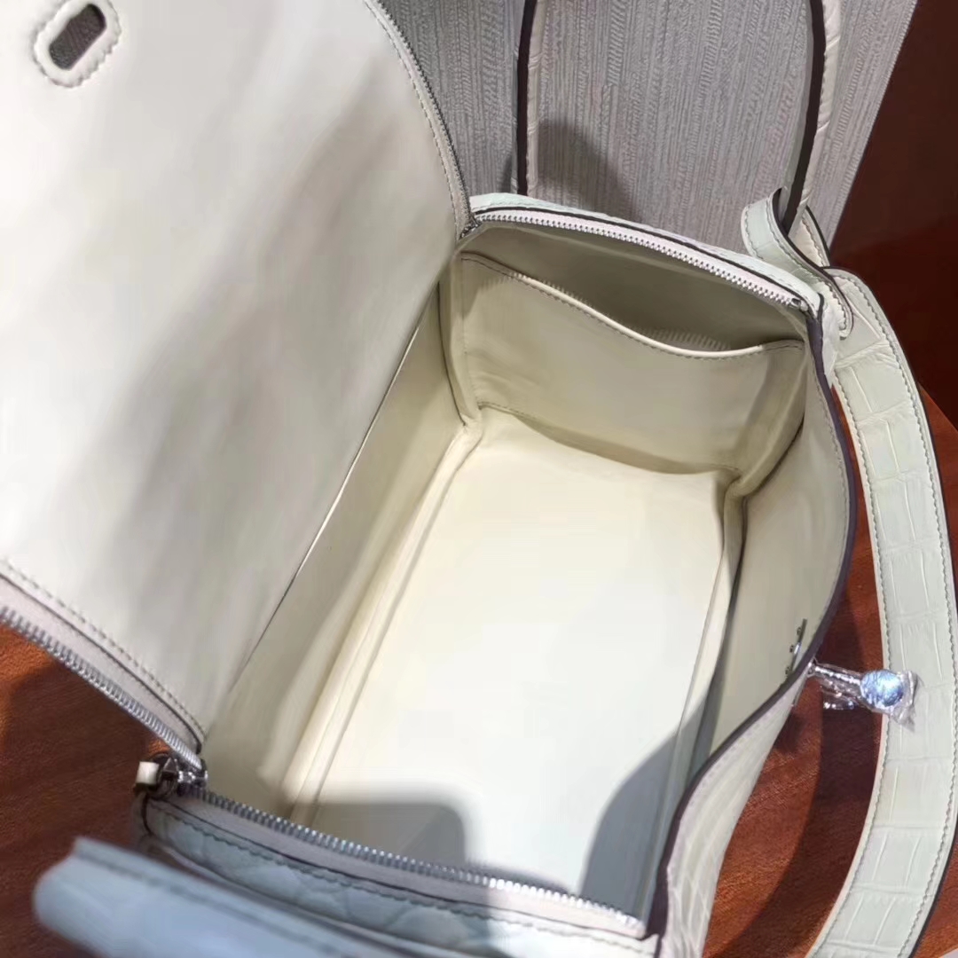 Hermès（爱马仕）Lindy 雾面两点尼罗鳄 8L奶油白 顶级工艺 蜡线全手工 银扣 26cm