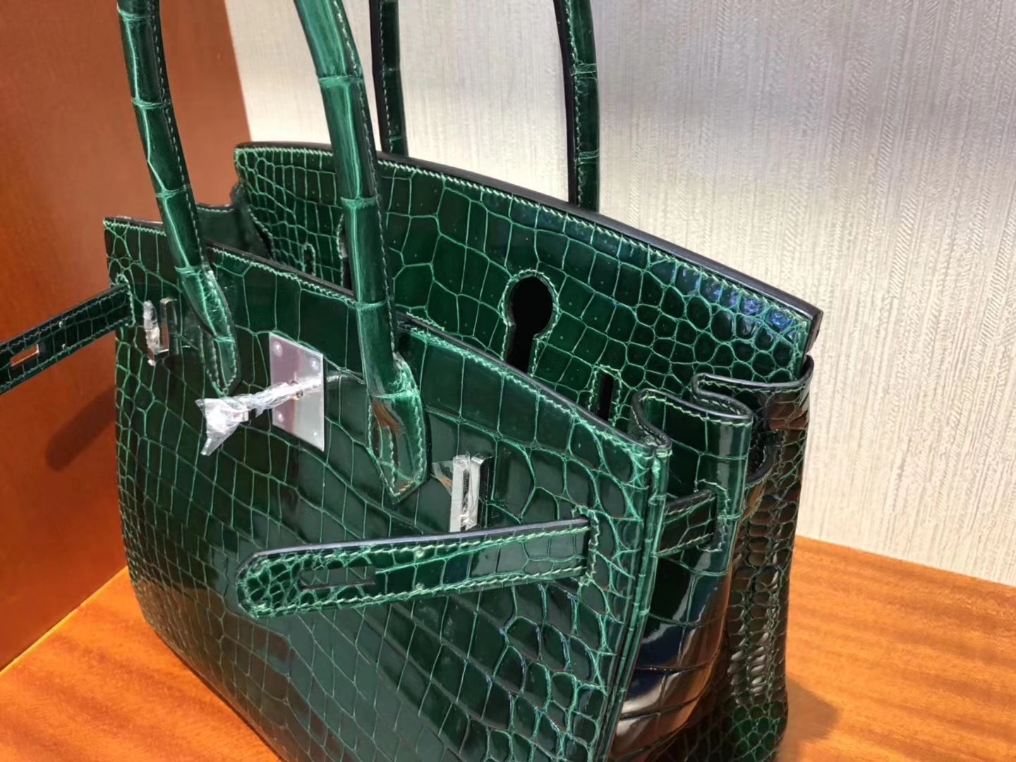 Hermès（爱马仕）Birkin铂金包 亮面澳洲鳄鱼 ck67 祖母绿  银扣 30cm