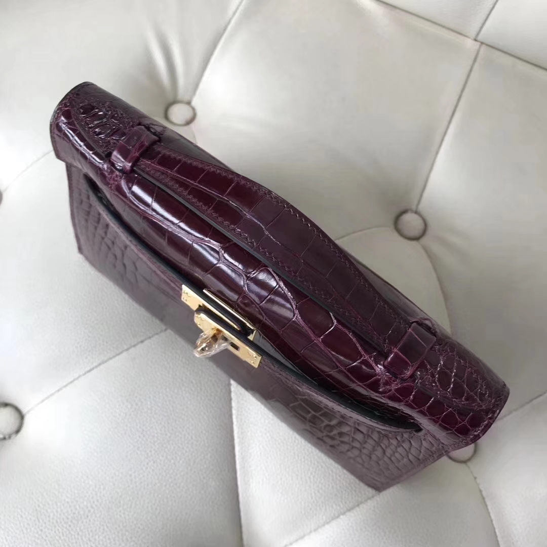Hermès（爱马仕）Minikelly pochette 亮面鳄鱼 ck57 波尔多酒红 金扣 22cm 手拿包 晚宴包