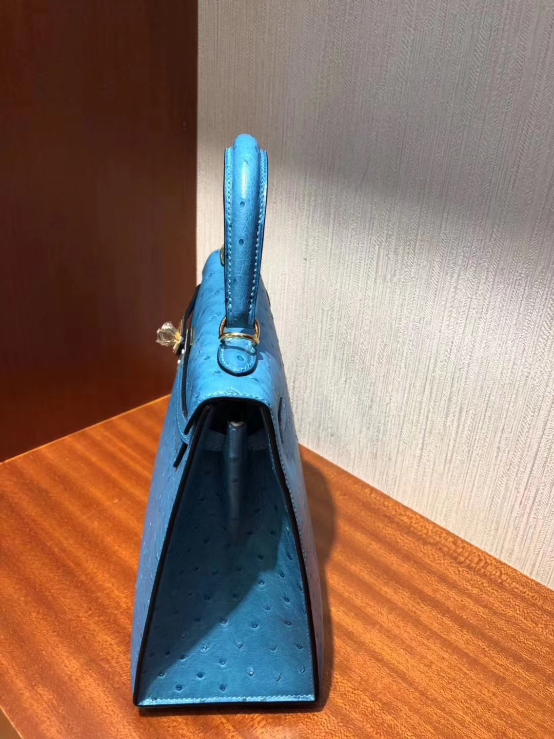 Hermès（爱马仕）Kelly凯莉包 Ostrich kk鸵鸟 7w 伊兹密尔蓝 金扣 小可爱 25cm 现货