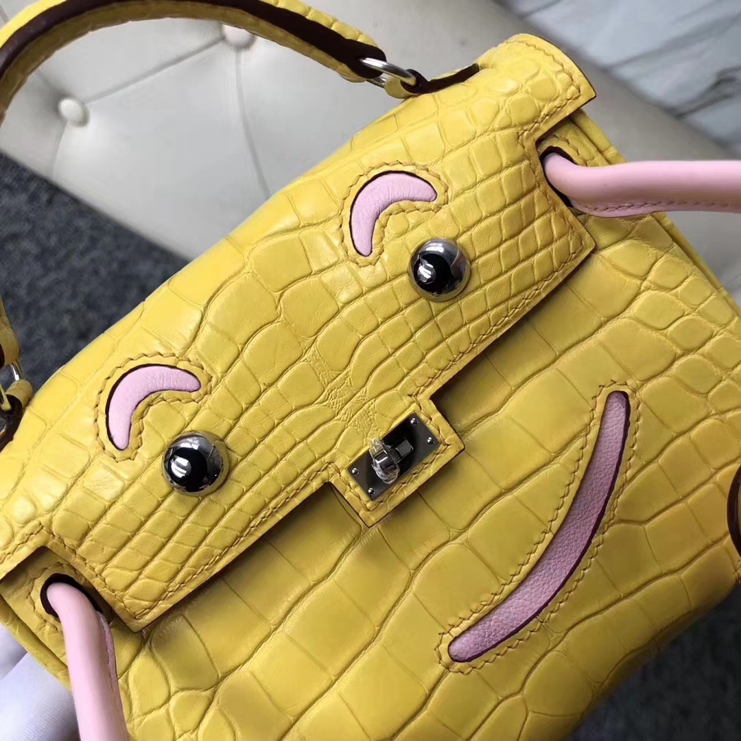 Hermès（爱马仕）Kelly doll 娃娃包 雾面鳄鱼 9R柠檬黄3Ｑ粉 银扣 16cm