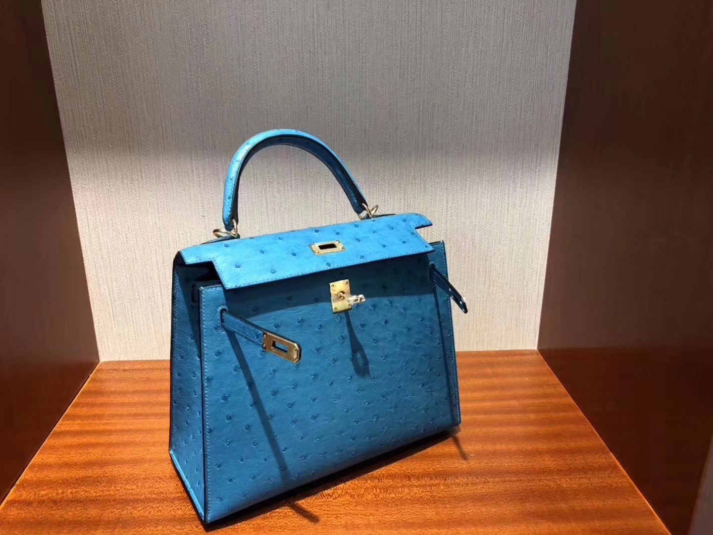 Hermès（爱马仕）Kelly凯莉包 Ostrich kk鸵鸟 7w 伊兹密尔蓝 金扣 小可爱 25cm 现货