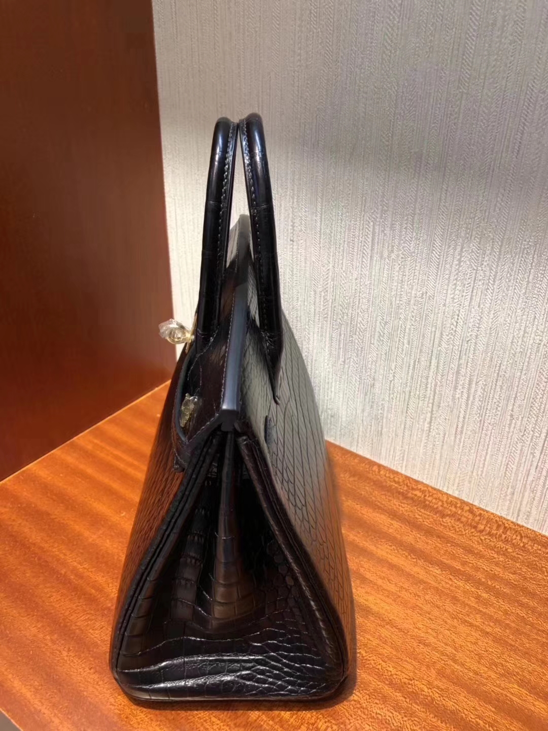 Hermès（爱马仕）Birkin铂金包 Porosus matt 雾面澳洲湾鳄 ck89 黑色 银扣 30cm