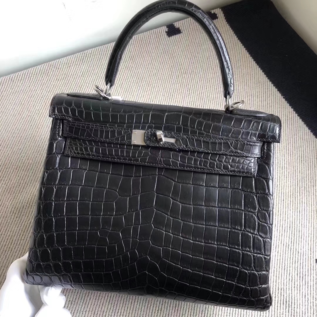 Hermès（爱马仕）Kelly凯莉包 雾面两点尼罗鳄 ck89黑色 顶级工艺 蜡线全手工 银扣 28cm