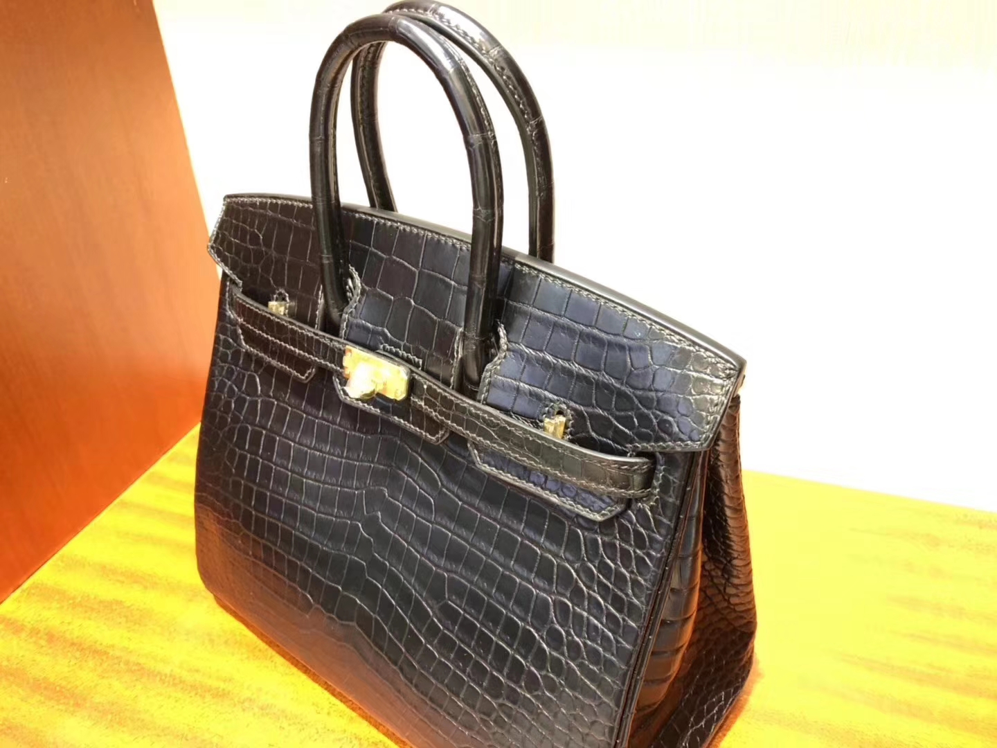 Hermès（爱马仕）Birkin铂金包 Porosus matt 雾面澳洲湾鳄 ck89 黑色 银扣 30cm