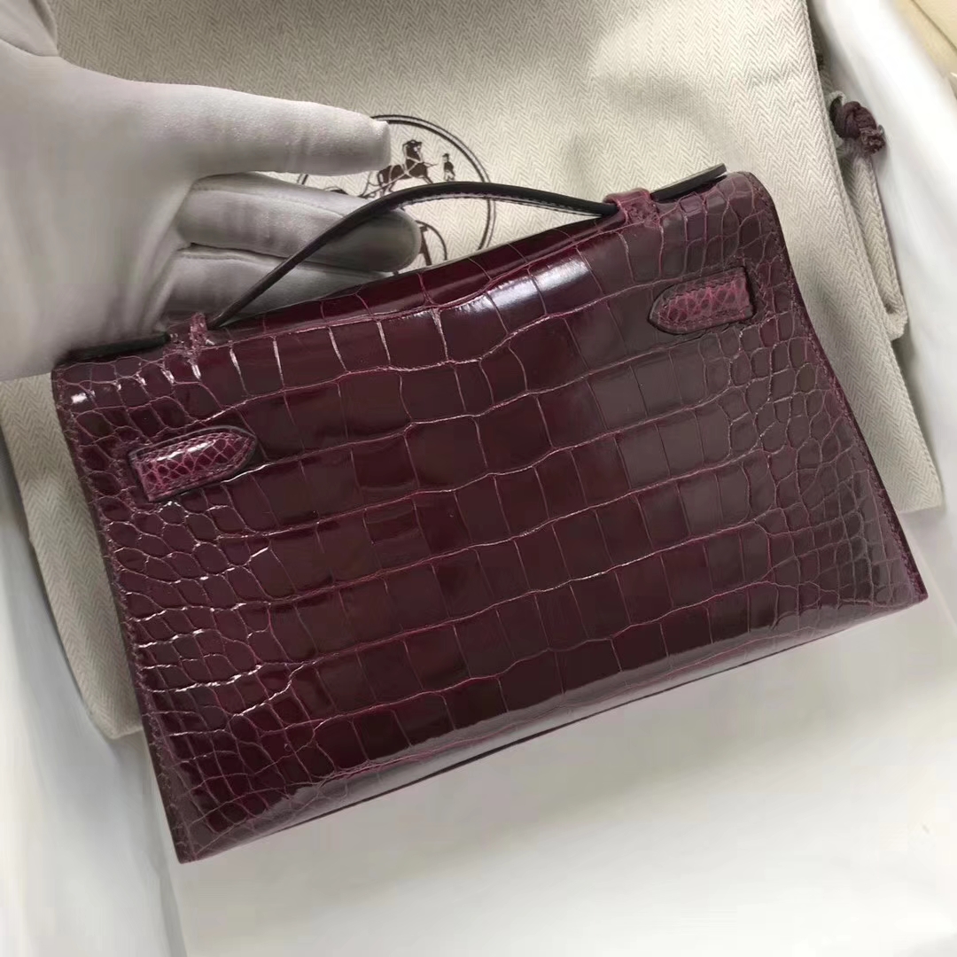 Hermès（爱马仕）Minikelly pochette 亮面鳄鱼 ck57 波尔多酒红 金扣 22cm 手拿包 晚宴包