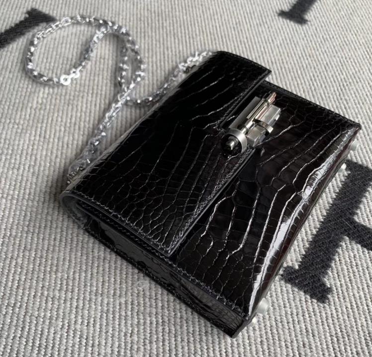 Hermès（爱马仕）Verrou插销包 Alligator shiny 美洲亮面鳄鱼 黑色 银扣 17cm