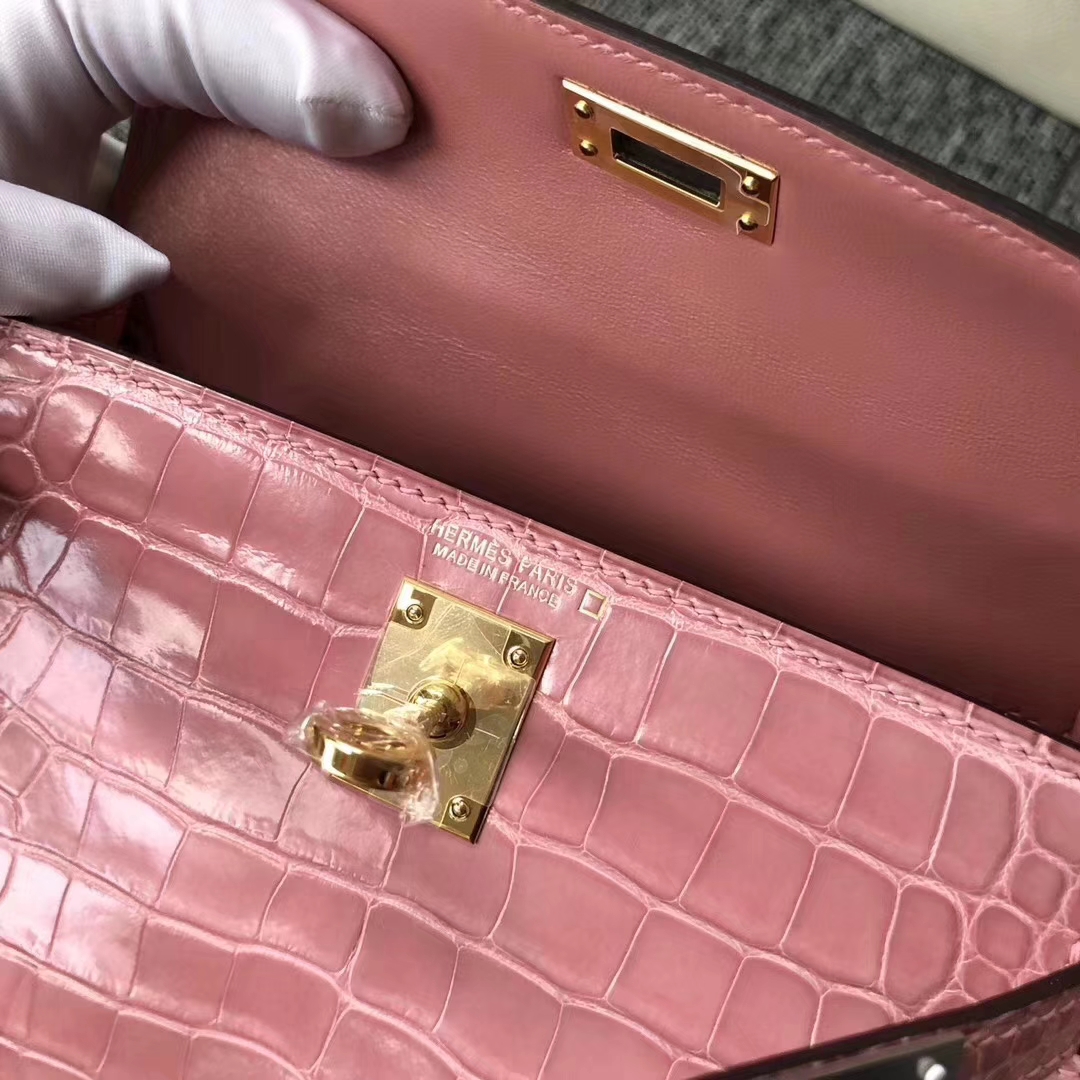 Hermès（爱马仕）Minikelly迷你凯莉 Alligator shiny 亮面鳄鱼 奶昔粉 金扣 超美现货 2代