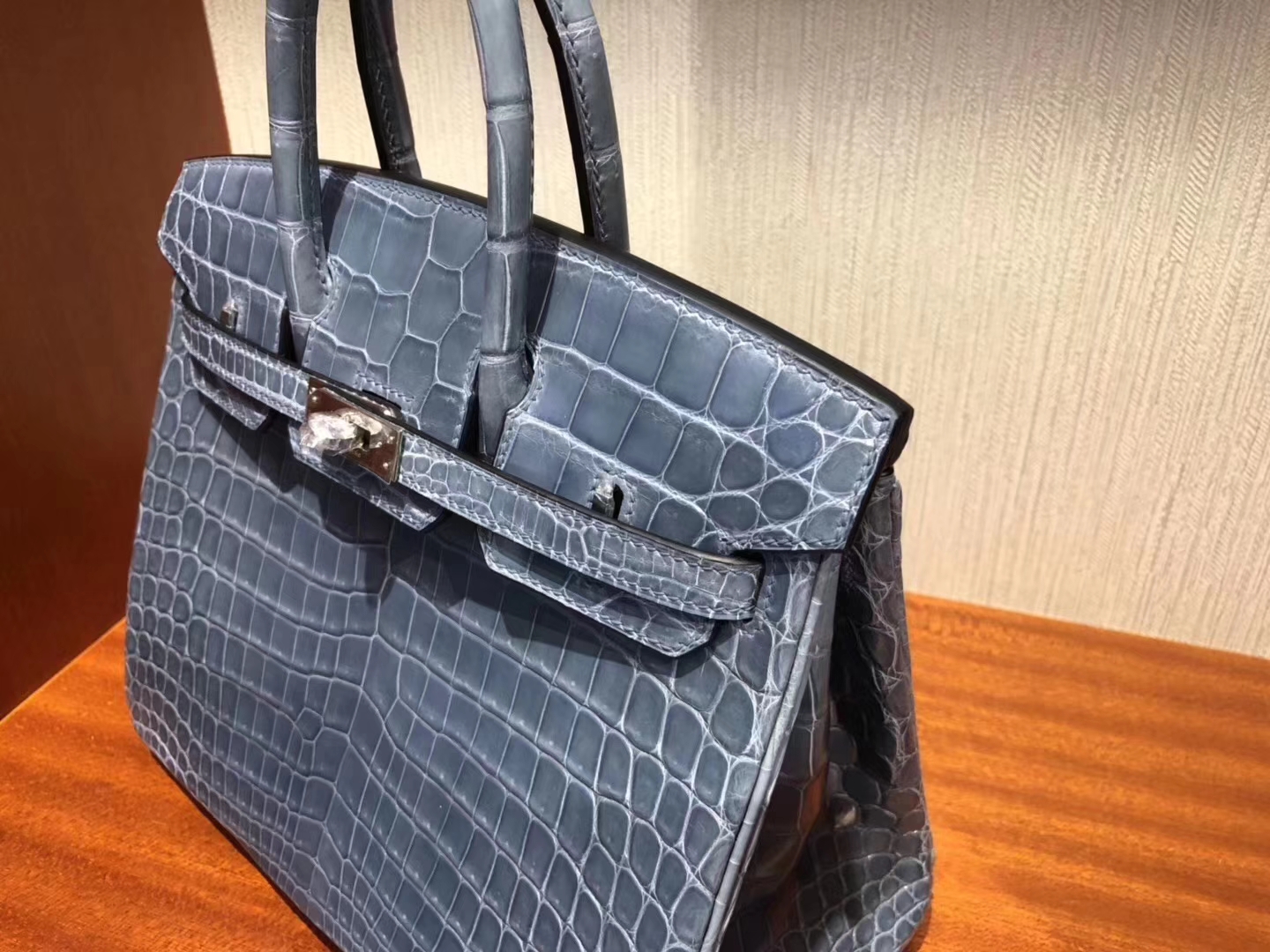 Hermès（爱马仕）Birkin铂金包 牛仔蓝 亮面鳄鱼 ck75 银扣 顶级手缝 25cm 现货