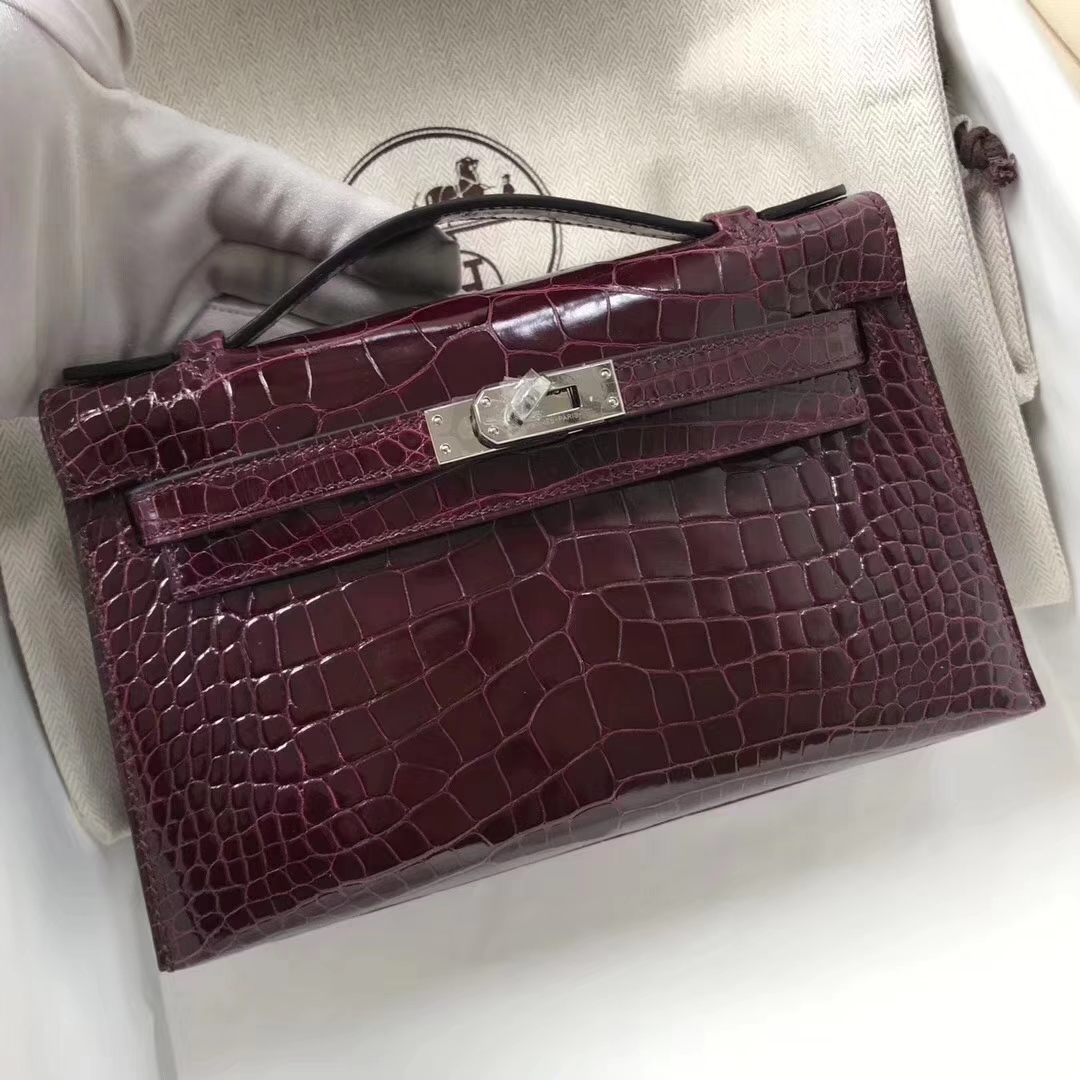 Hermès（爱马仕）Minikelly pochette 亮面鳄鱼 ck57 波尔多酒红 金扣 22cm 手拿包 晚宴包