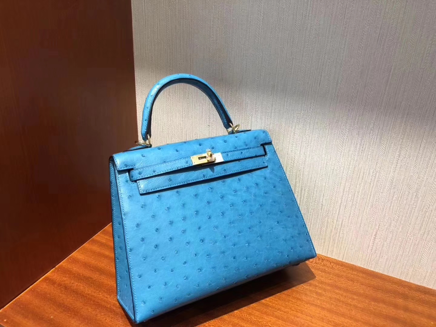 Hermès（爱马仕）Kelly凯莉包 Ostrich kk鸵鸟 7w 伊兹密尔蓝 金扣 小可爱 25cm 现货