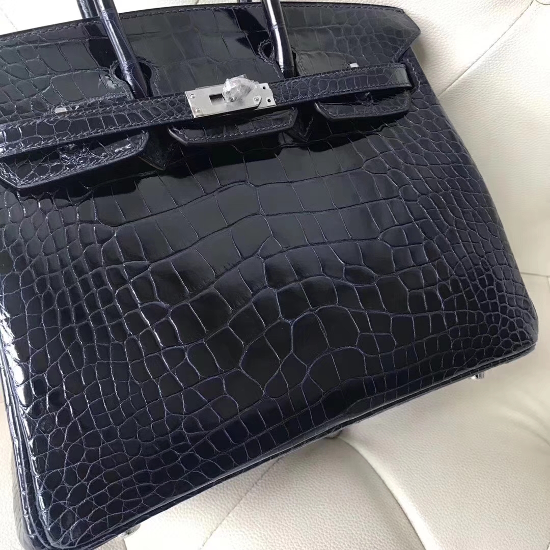 Hermès(爱马仕)Birkin铂金包 Alligator shiny 亮面鳄鱼 7K 宝石蓝 银扣 顶级手缝 25cm 现货-拉尔森鳄鱼皮具定制 - 爱马仕包包官网 Hermès(爱马仕)Birkin铂金包 Alligator shiny 亮面鳄鱼 7K 宝石蓝 银扣 顶级手缝 25cm 现货