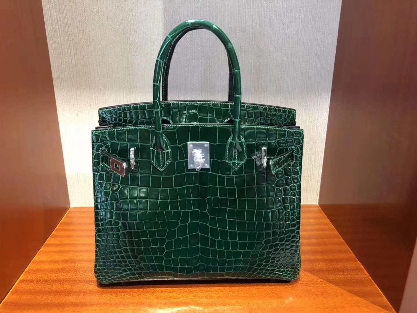 Hermès（爱马仕）Birkin铂金包 亮面澳洲鳄鱼 ck67 祖母绿  银扣 30cm