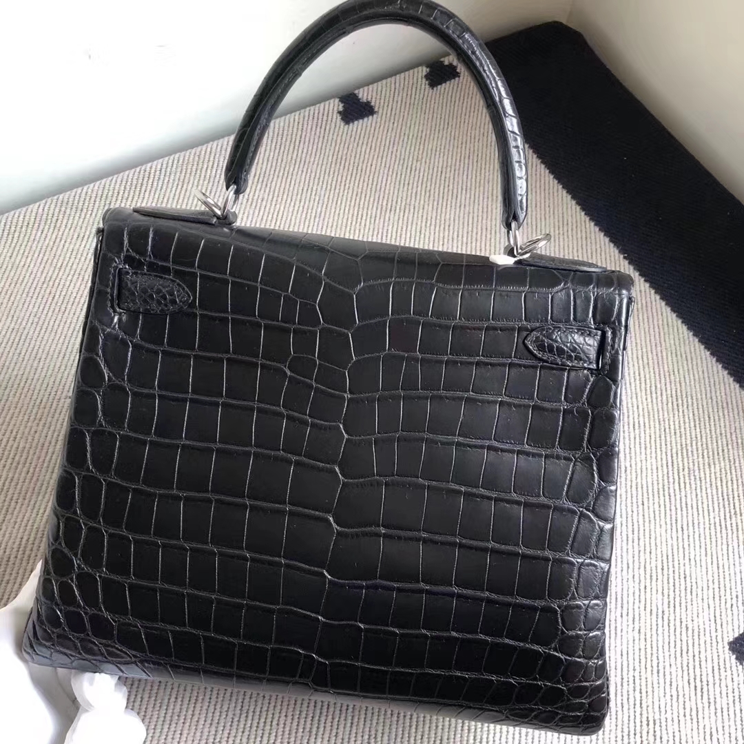 Hermès（爱马仕）Kelly凯莉包 雾面两点尼罗鳄 ck89黑色 顶级工艺 蜡线全手工 银扣 28cm