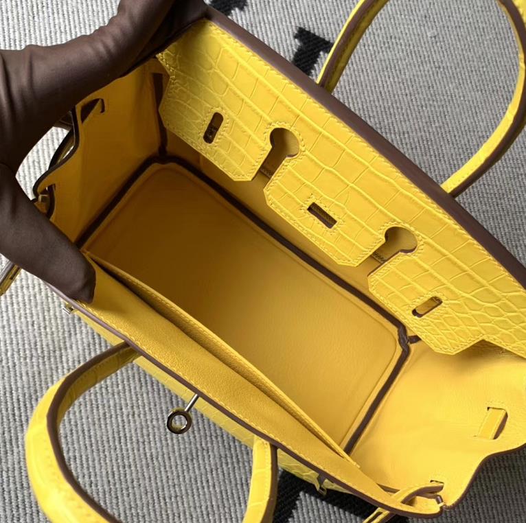 Hermès（爱马仕）Birkin铂金包 黄色 雾面鳄鱼皮 银扣 25cm