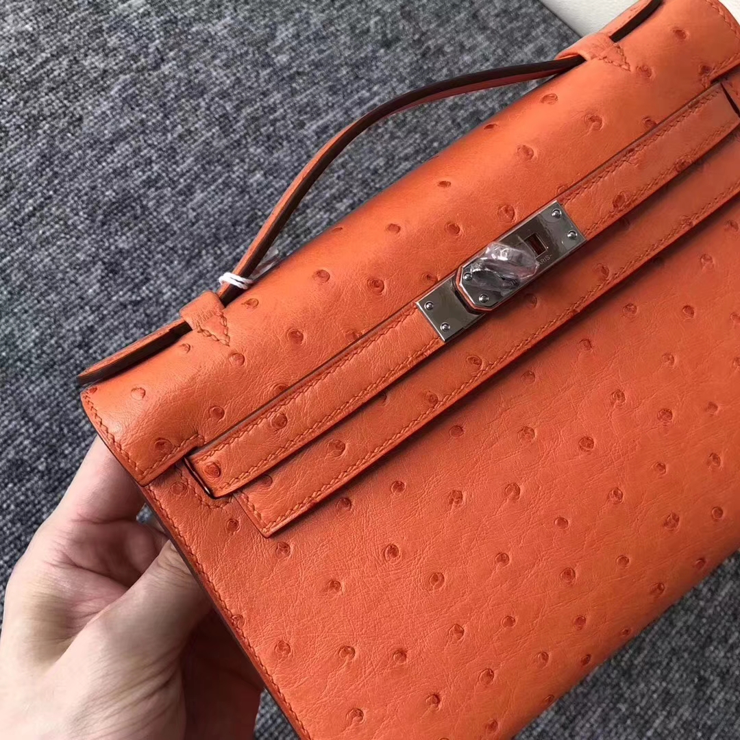 Hermès(爱马仕)Minikelly pochette Ostrich kk 鸵鸟93 橙色 orange 银扣 手拿包 晚宴包 22cm-拉尔森鳄鱼皮具定制 - 爱马仕包包官网 Hermès(爱马仕)Minikelly pochette Ostrich kk 鸵鸟93 橙色 orange 银扣 手拿包 晚宴包 22cm