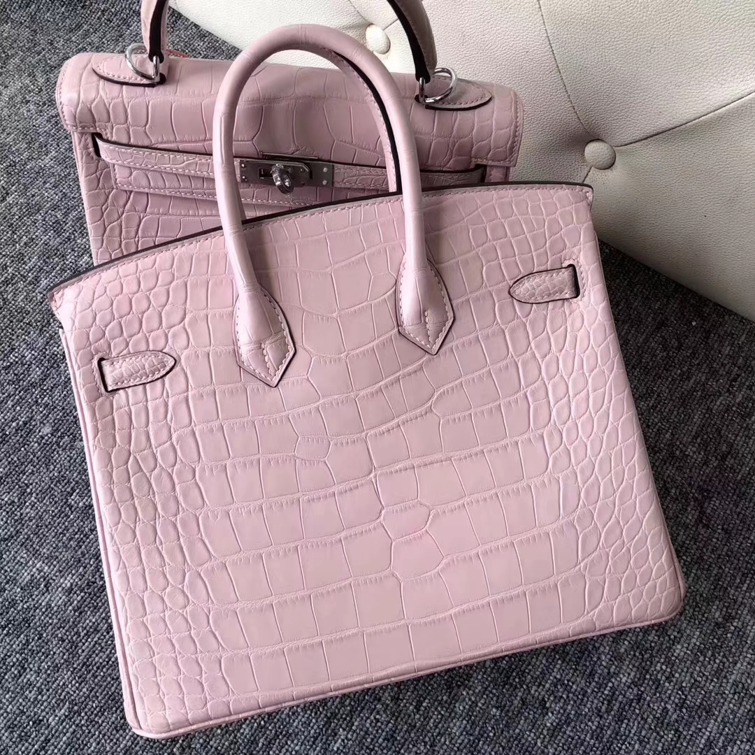 Hermès（爱马仕）Birkin Alligator matt 雾面鳄鱼 芭比粉 银扣 浅浅的粉 小可爱 25cm 现货