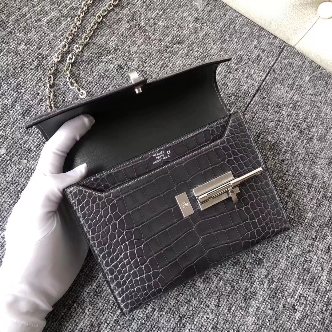 Hermès（爱马仕）定制款！Verrou17.5cm 手枪包 Alligator shiny 亮面鳄鱼 ck88 石墨灰 graphite 银扣