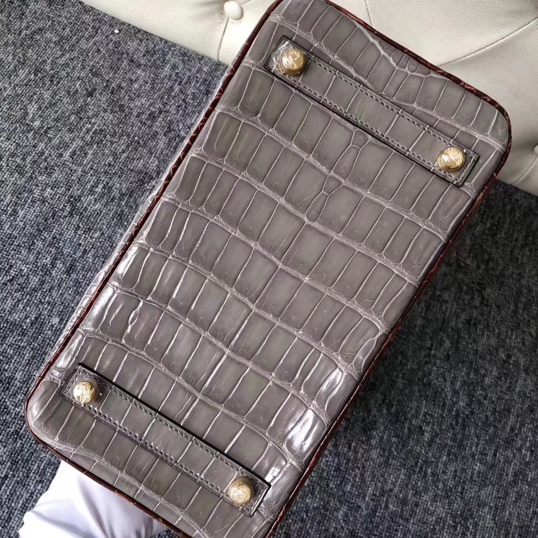 Hermès（爱马仕）Birkin铂金包 Porosus shiny 亮面澳洲鳄鱼 ck81 斑鸠灰  ck31 蜜糖棕 金扣 25cm