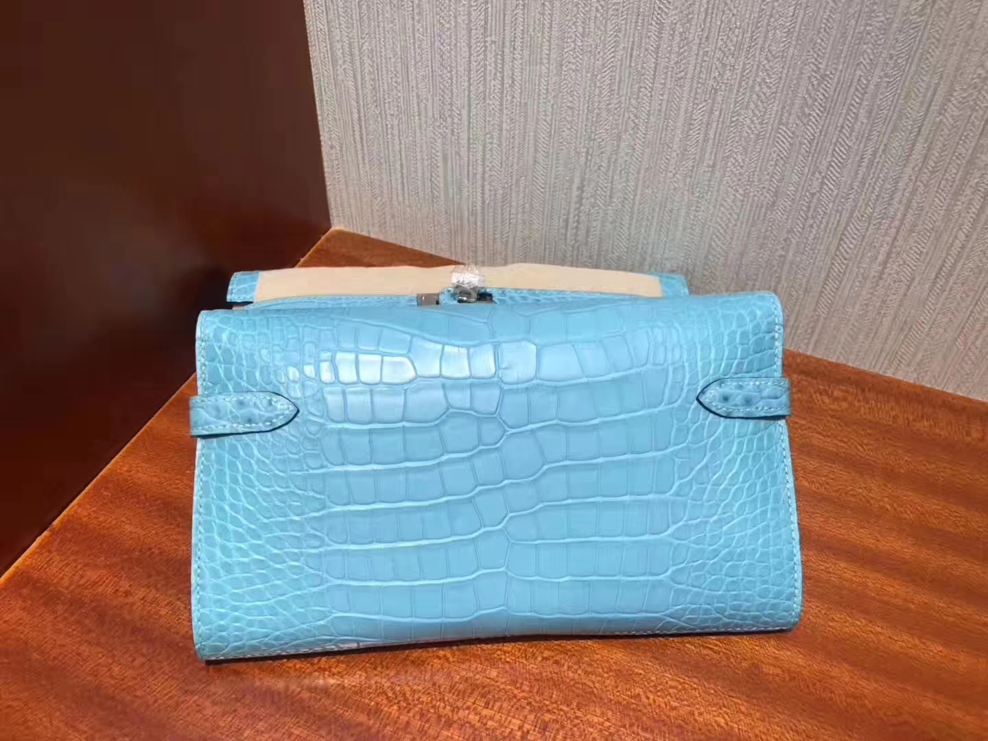 Hermès（爱马仕）Kelly wallet Alligator matt 3Z 圣西尔蓝 银扣 纯粹的蓝色 超美 钱夹 手包