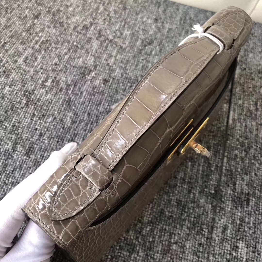 Hermès（爱马仕）MiniKelly 22cm Shiny alligator crocodile 亮面方块 美洲鳄鱼 CK81 斑鸠灰 金扣 现货