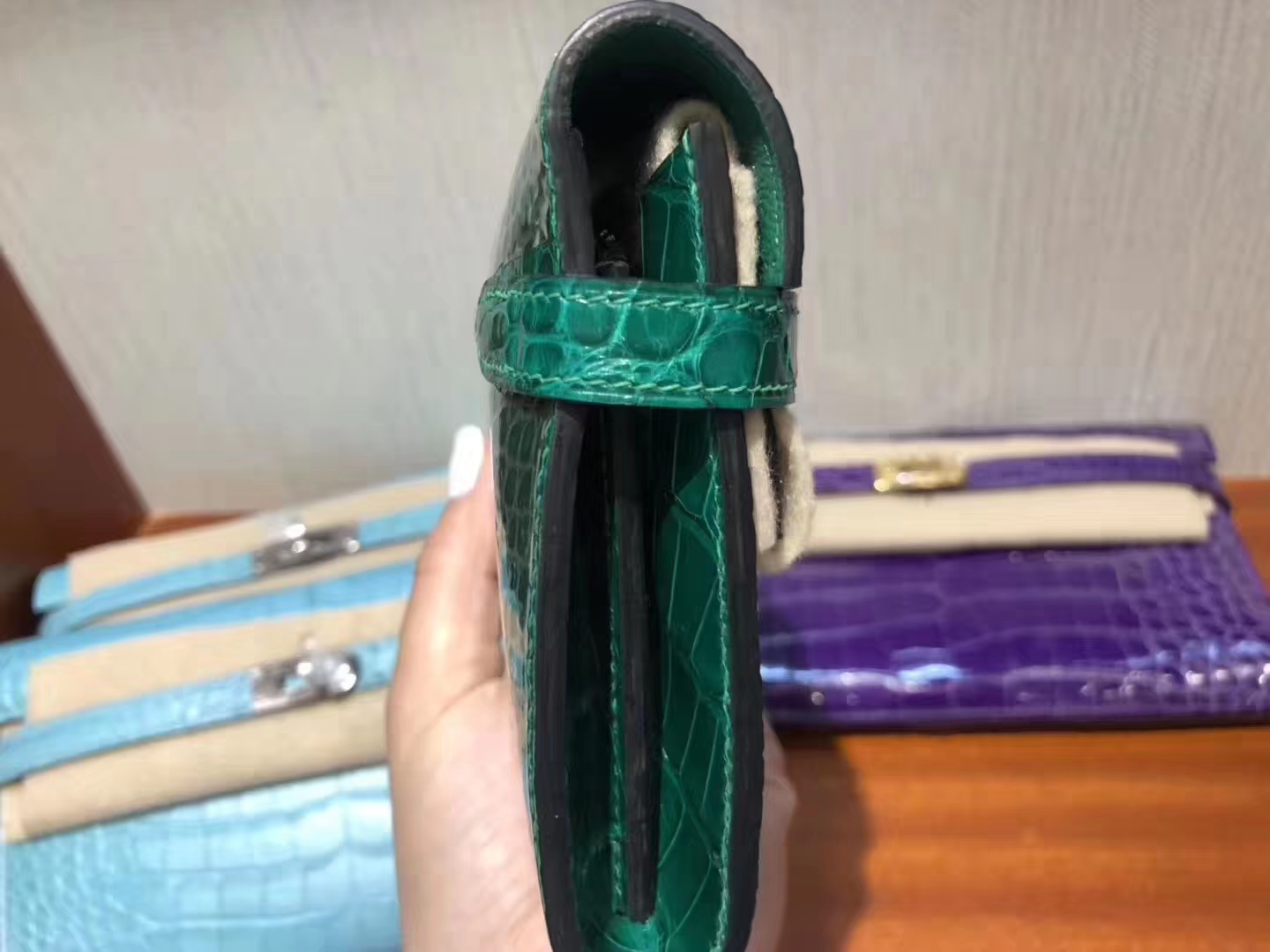 Hermès（爱马仕）Kelly wallet Alligator shiny 6Ｑ 翡翠绿 金扣 超美 钱夹 手包