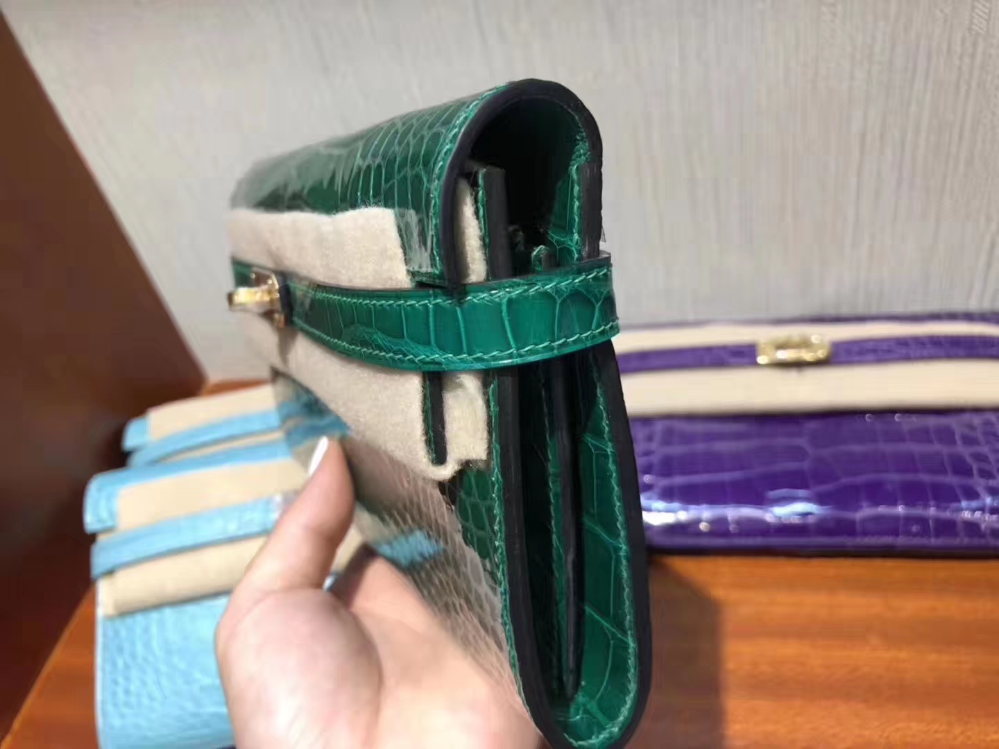 Hermès（爱马仕）Kelly wallet Alligator shiny 6Ｑ 翡翠绿 金扣 超美 钱夹 手包