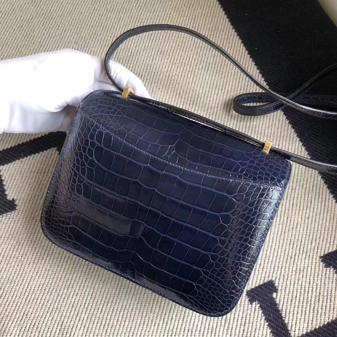 Hermès（爱马仕）Constance 空姐包 亮面方块 美洲鳄鱼 CK73宝石蓝 Blue Sapphire 完美品相 金扣 19cm