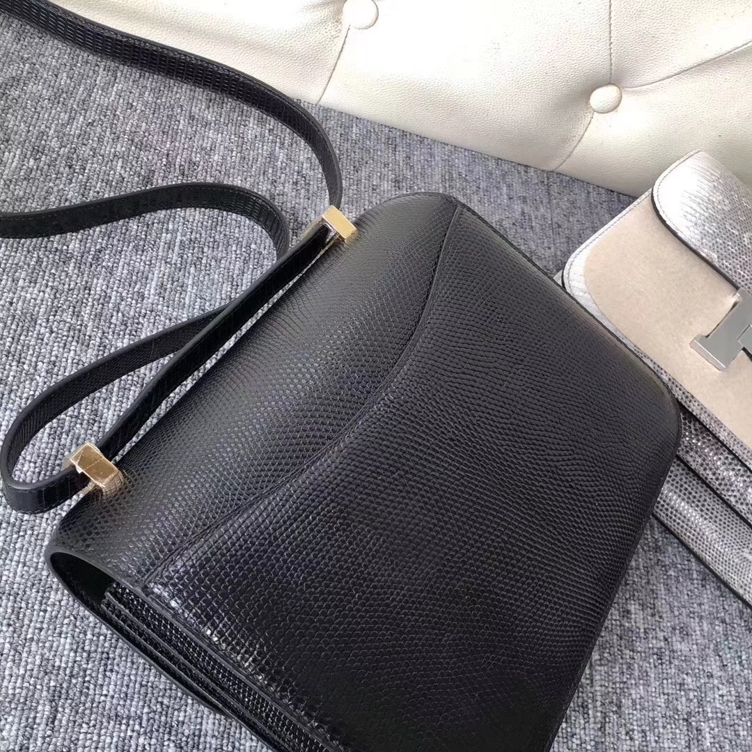 Hermès（爱马仕）Constance 空姐包 lizard 进口亮面蜥蜴 ck89 黑色 noir 金扣 24cm
