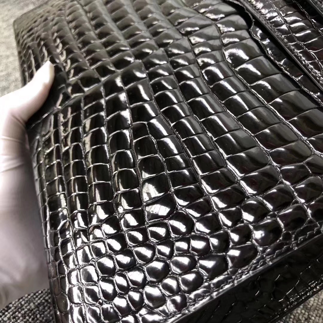 Hermès（爱马仕）Kelly 凯莉包 Porosus shiny 亮面澳洲鳄鱼 ck89 黑色 银扣 拱珠皮 28cm