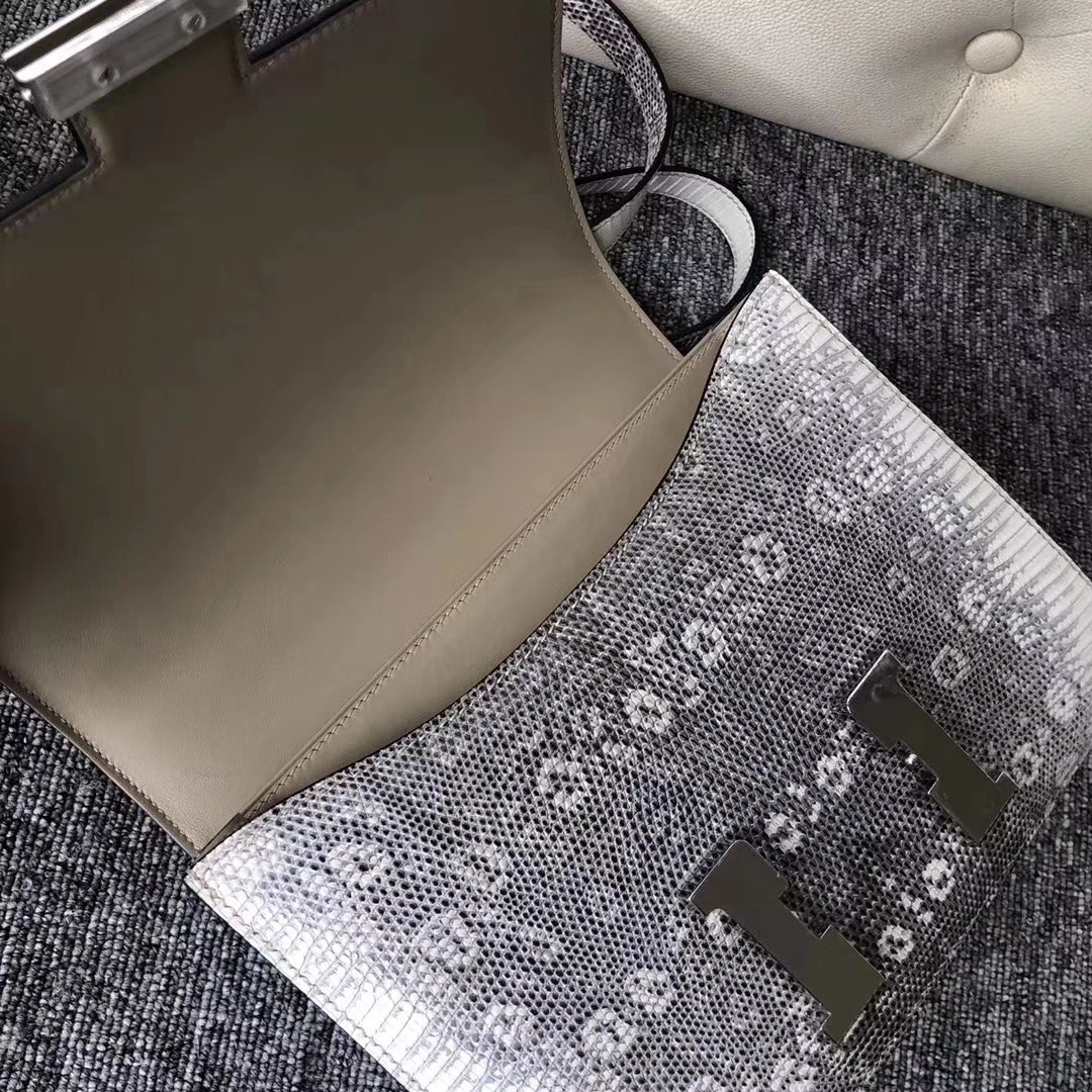 Hermès（爱马仕）Constance 空姐包 izard 进口亮面蜥蜴 01 原色 小喜马拉雅色 银扣 24cm