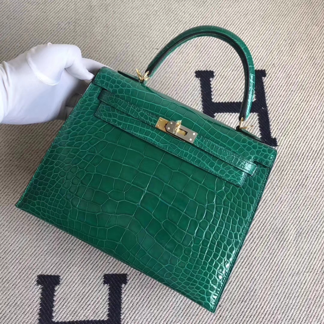 Hermès（爱马仕）Kelly 凯莉包 Alligator shiny 亮面鳄鱼 6Ｑ翡翠绿 金扣 顶级手缝 25cm 现货