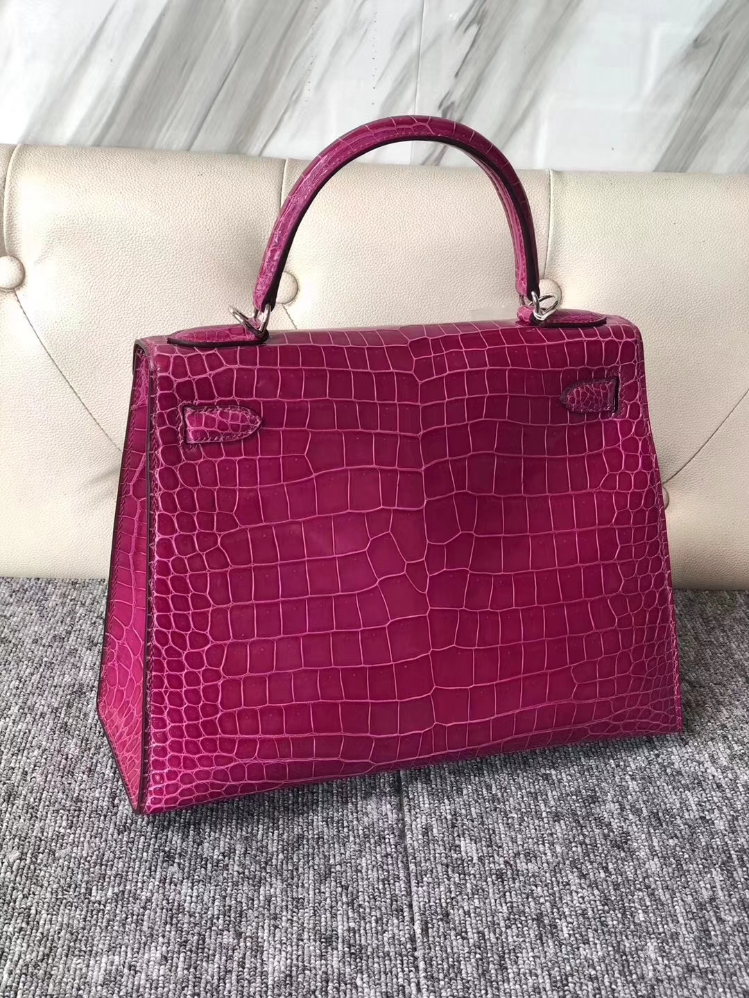 Hermès（爱马仕）Kelly 凯莉包 Porosus shiny 亮面澳洲湾鳄J5 天方夜谭粉紫 银扣 28cm