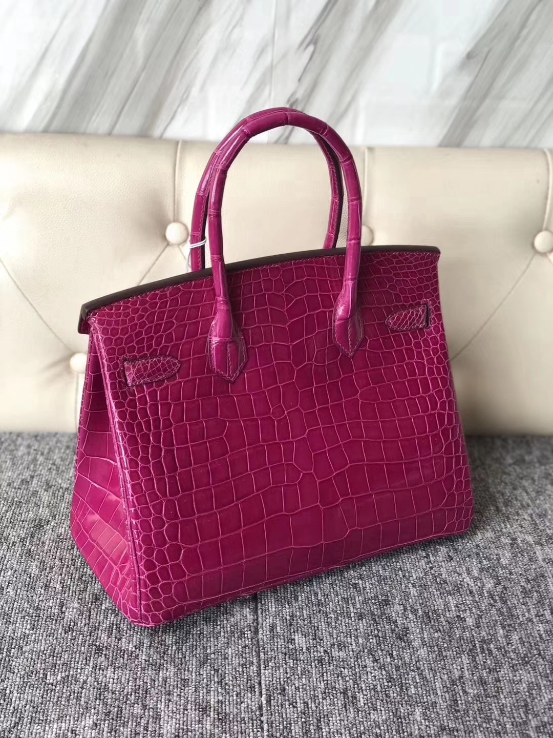 Hermès（爱马仕）Birkin 铂金包 Porosus shiny 亮面澳洲湾鳄 J5 天方夜谭粉紫 金扣 30cm
