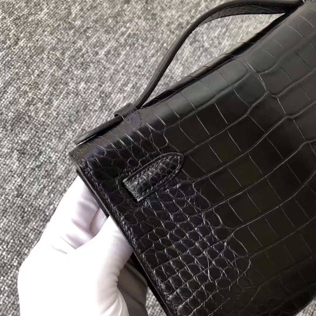 Hermès（爱马仕）Minikelly pochette 雾面鳄鱼 ck89 黑色 noir 银扣 手拿包 晚宴包 22cm