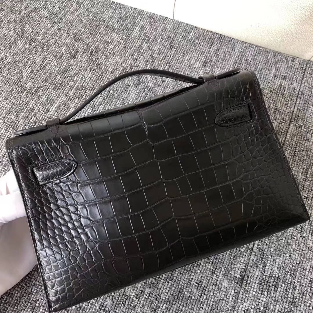Hermès（爱马仕）Minikelly pochette 雾面鳄鱼 ck89 黑色 noir 银扣 手拿包 晚宴包 22cm
