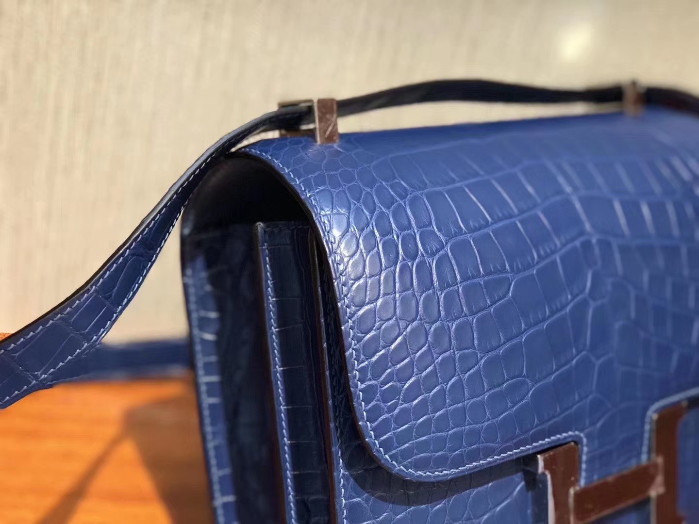 Hermès（爱马仕）Constance 空姐包 Matt crocodile 雾面美洲鳄 明蓝 23cm