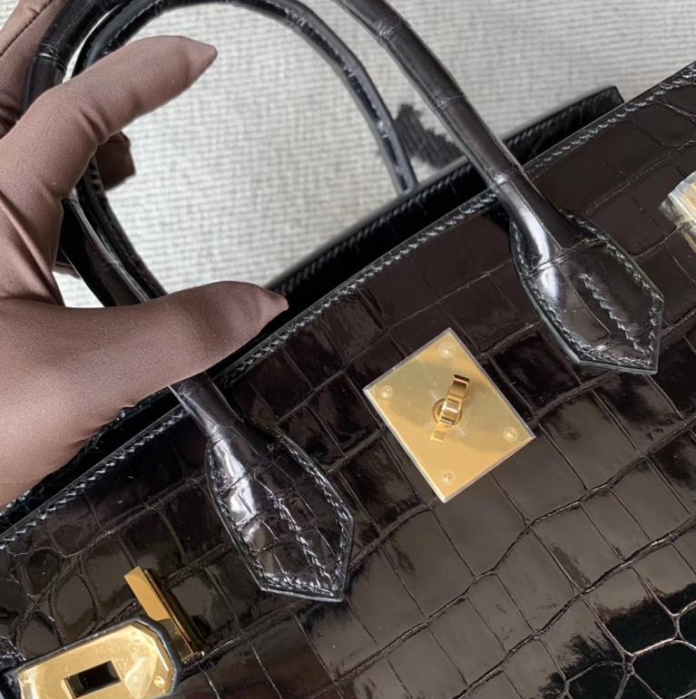 Hermès（爱马仕）Birkin 铂金包 黑色 金扣 30cm