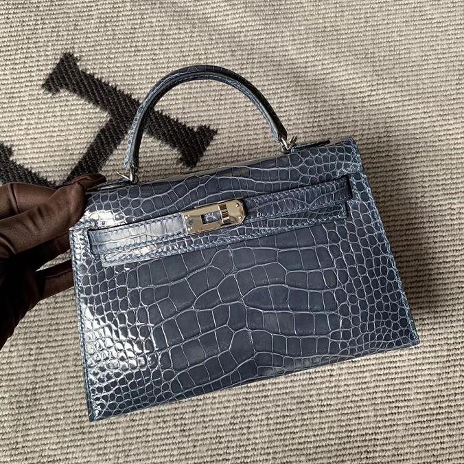 Hermès（爱马仕）Mini Kelly迷你凯莉包 亮面方块 美洲鳄鱼 风暴蓝 银扣 2代 现货