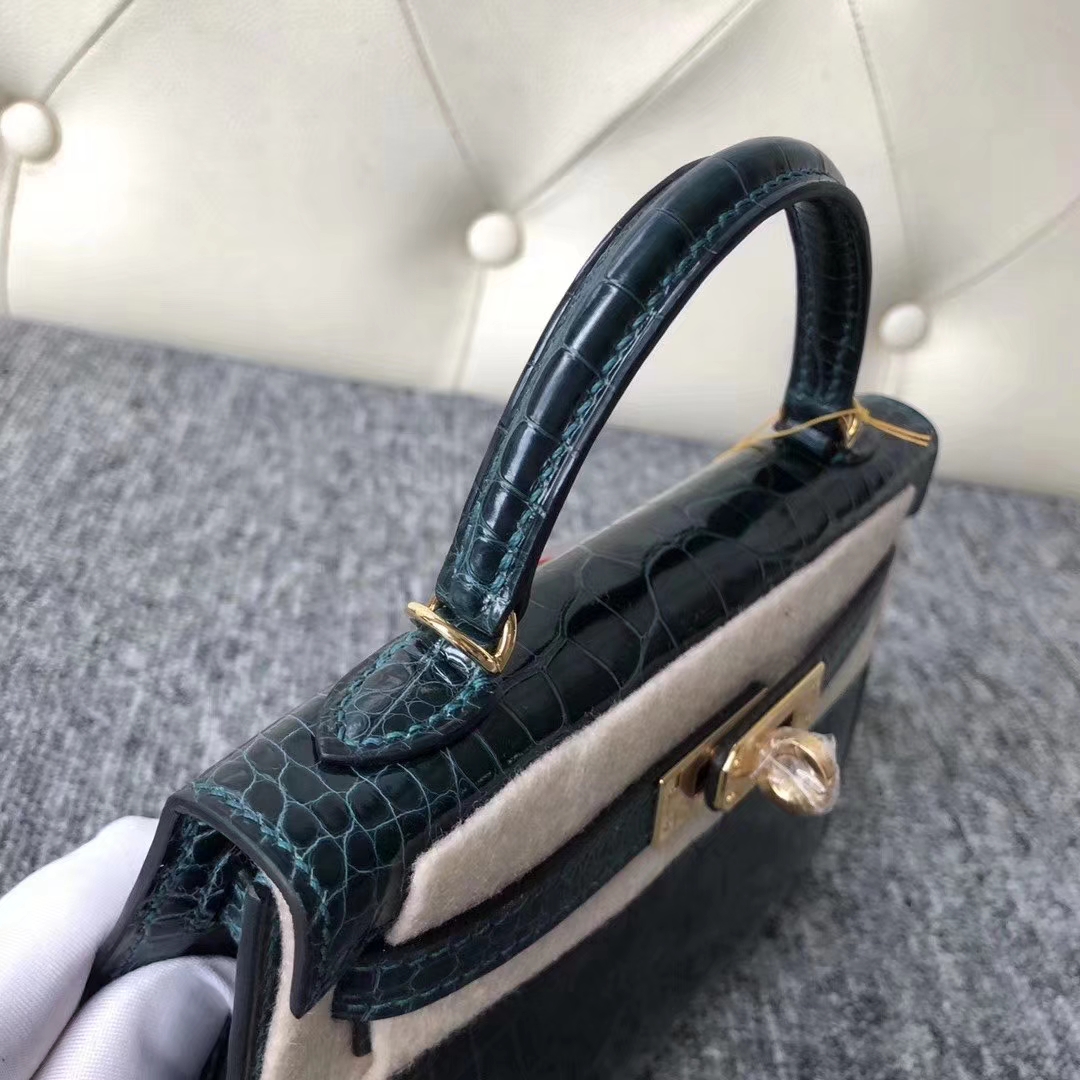 Hermès（爱马仕）Mini Kelly 迷你凯莉 6O松柏绿 蜡线全手工 金扣 2代 19cm